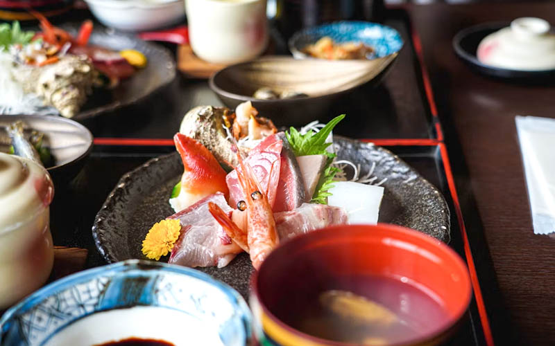 Taste a Seasonal Kaiseki Dinner - Authentic multi-course autumn Japanese cuisine