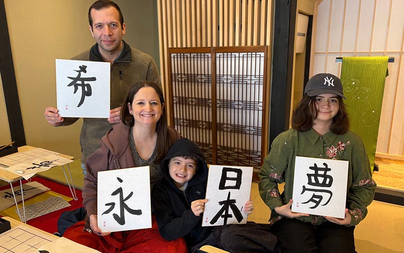 Japanese Calligraphy Experience