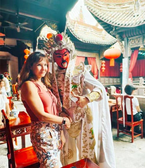 Rich cultural experiences in Sichuan